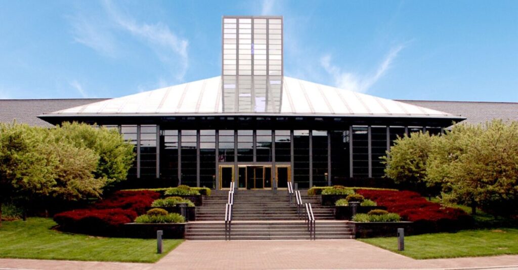 Front view of Corning's headquarters